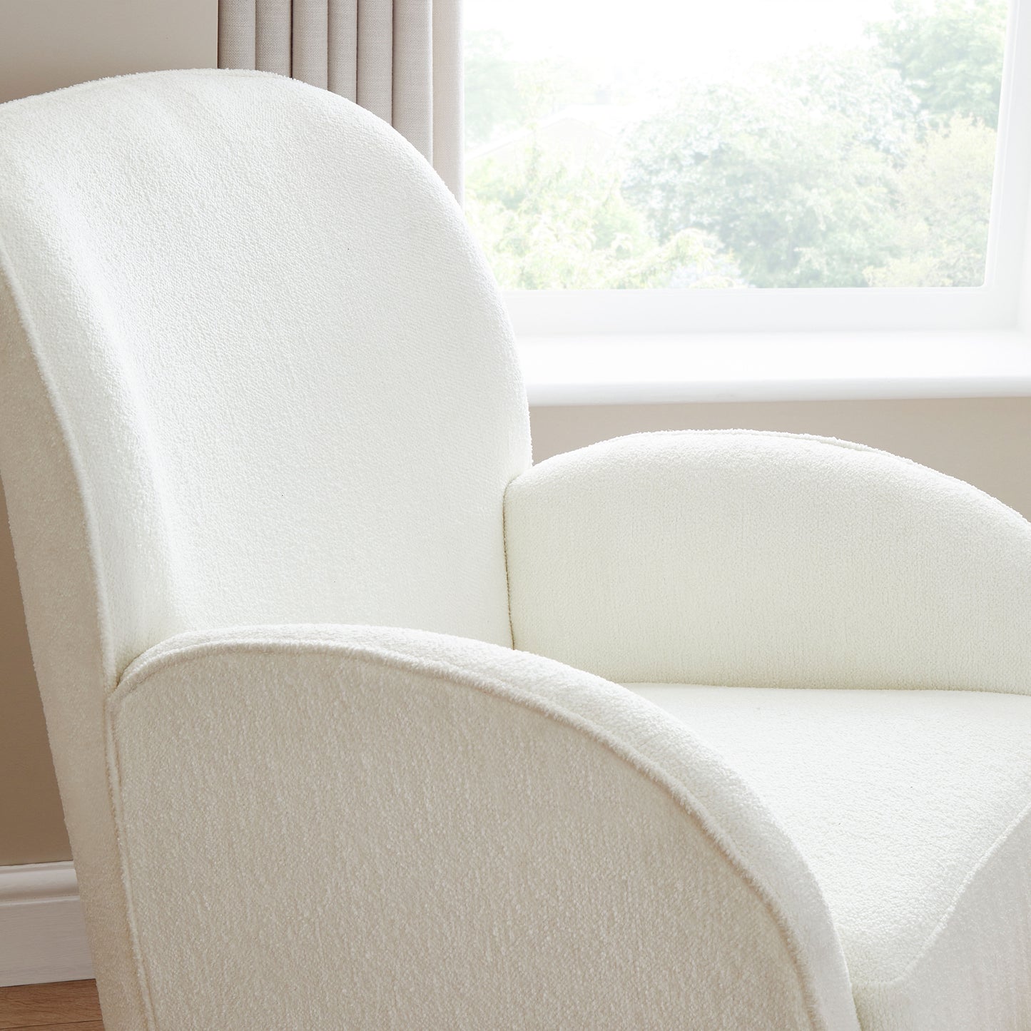 BABYMORE - Freya Nursing Chair with Stool - OFF WHITE BOUCLE