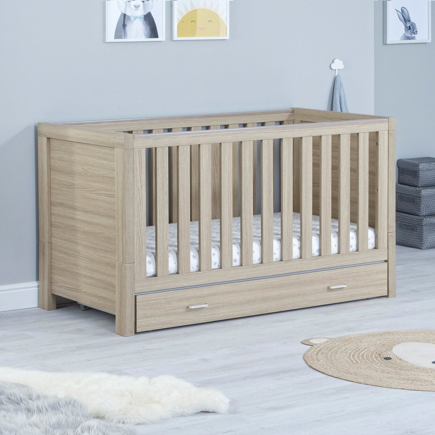 BABYMORE - Luno Cot Bed With Drawer - Oak