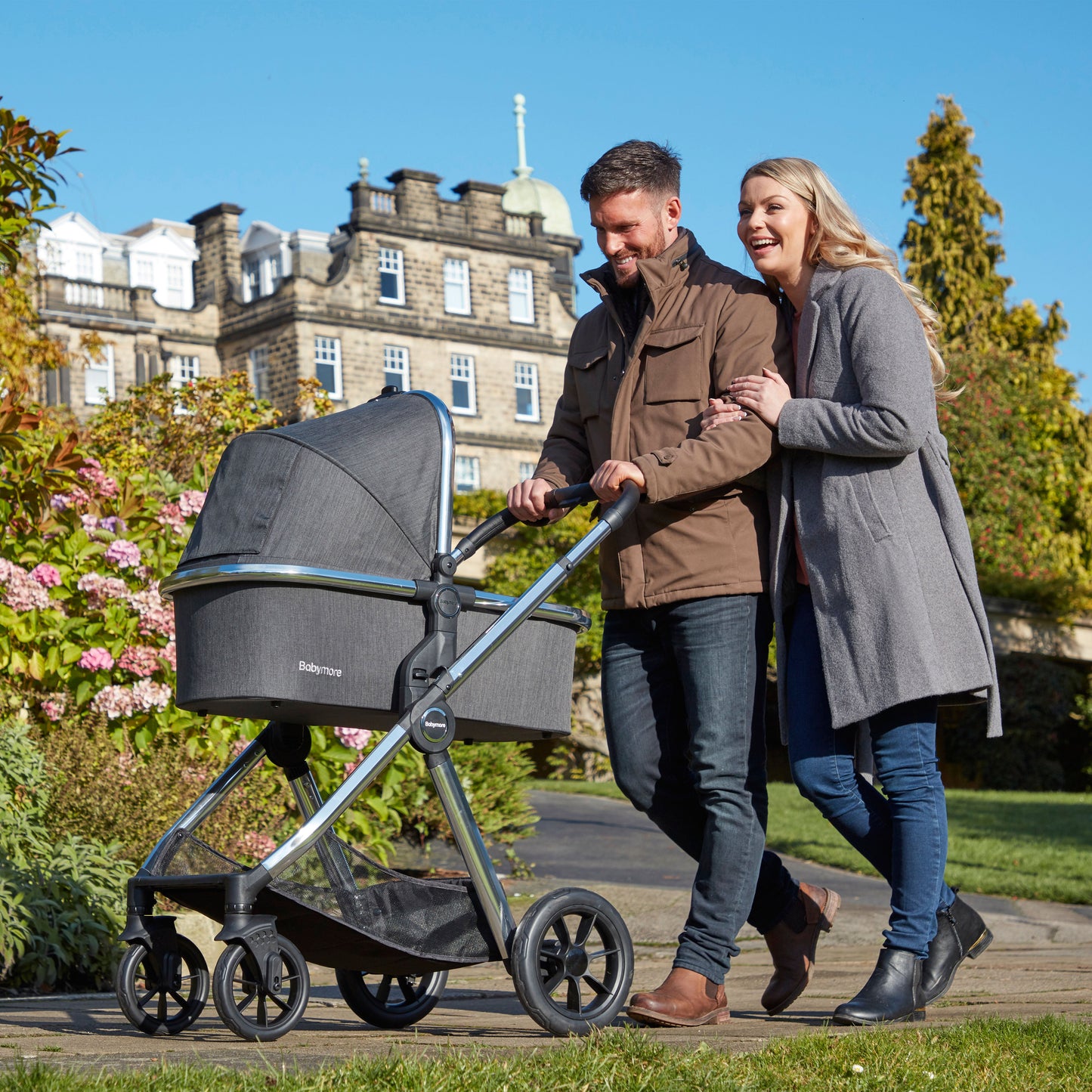 BABYMORE - Memore V2 Pram Pushchair 11 Piece – Silver