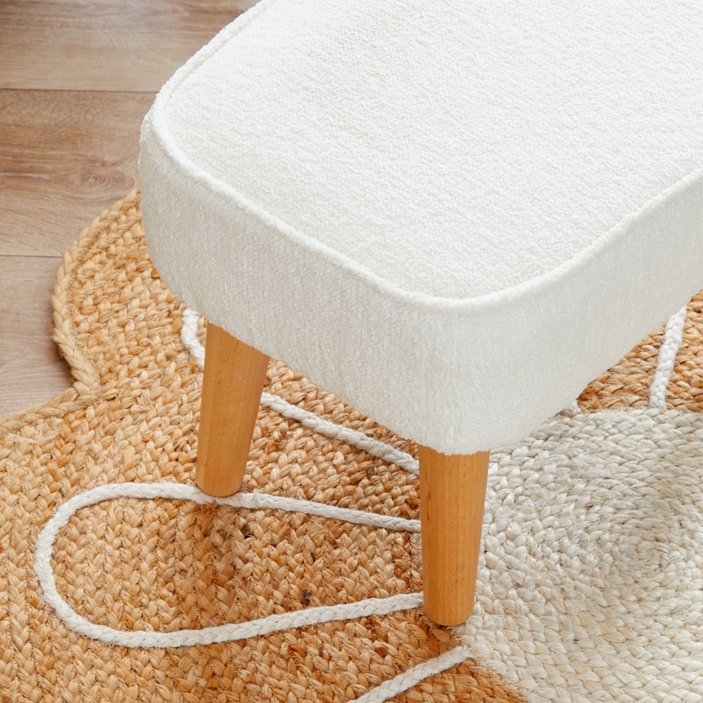 BABYMORE - Freya Nursing Chair with Stool - OFF WHITE BOUCLE